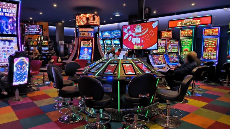 Plongez dans l’univers des jeux de Casino Partouche à Pornichet